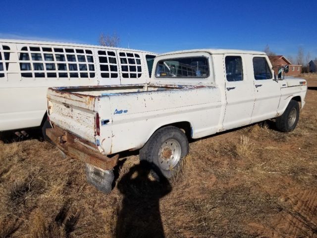 1972 White Ford F-250 Crew Cab Pickup