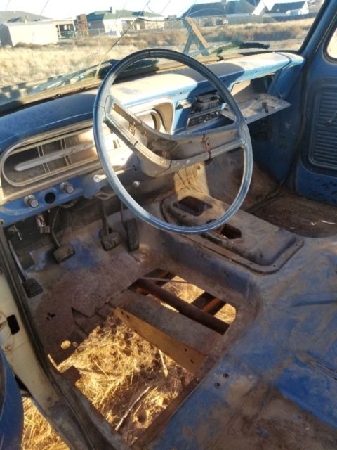 1972 White Ford F-250 Crew Cab Pickup