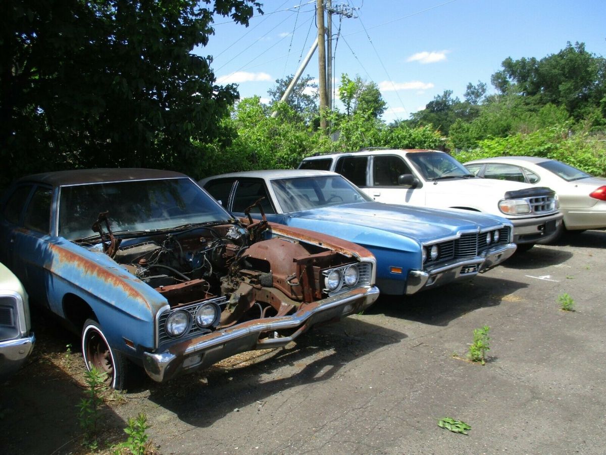 1972 Blue Ford Galaxie Sedan