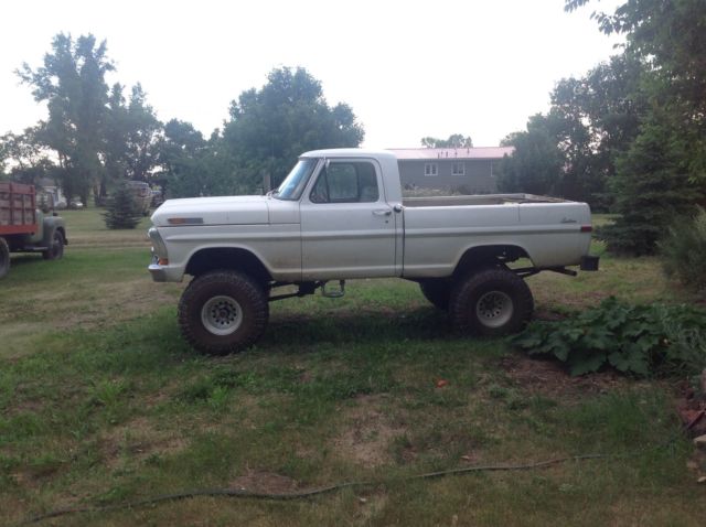1972 White Ford F-100 Hi boy