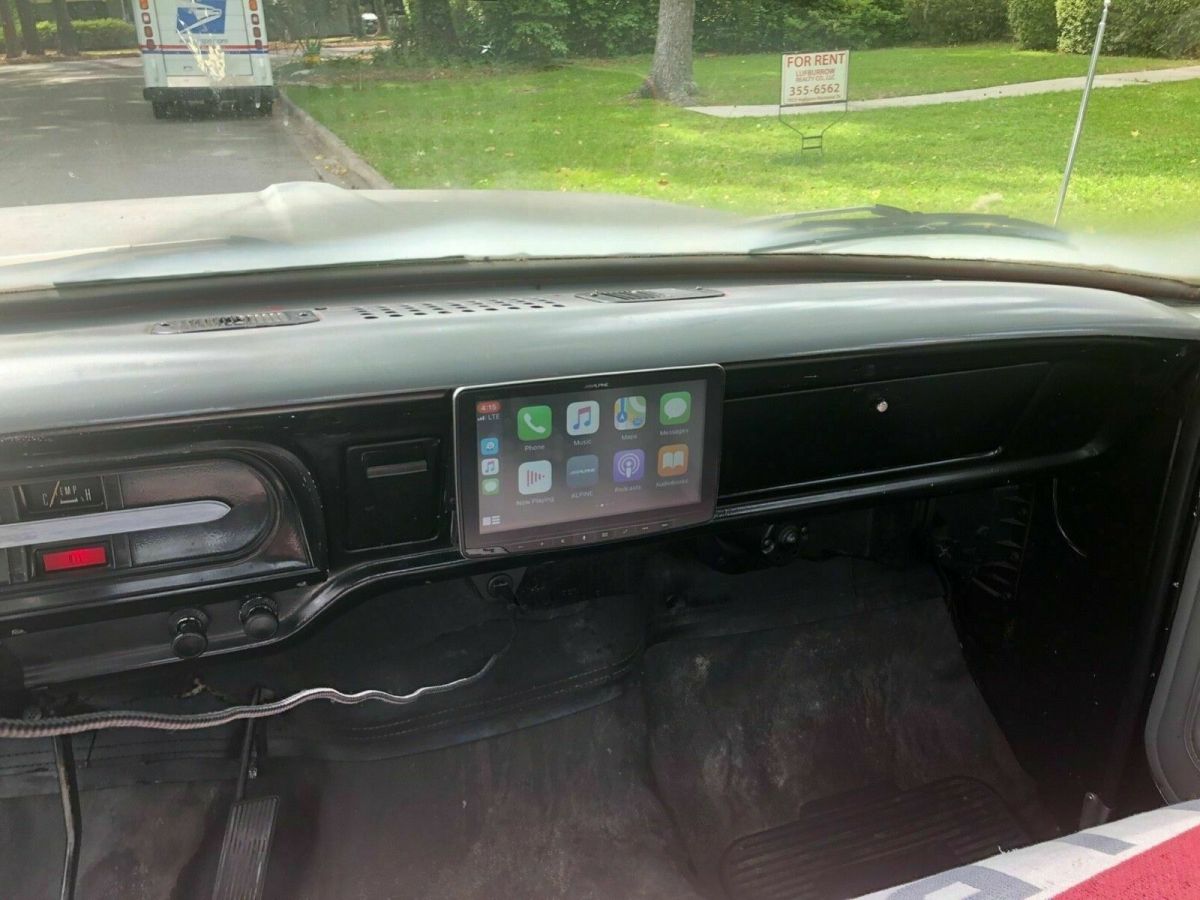 1972 Black Ford F-100 Standard Cab Pickup