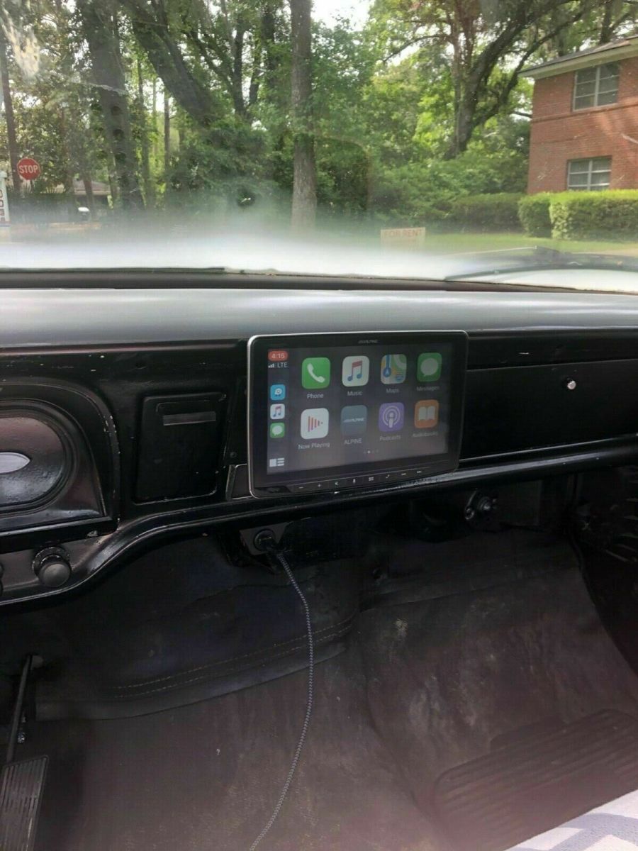 1972 Black Ford F-100 Standard Cab Pickup