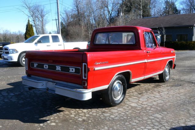 1972 Red Ford F-100 --