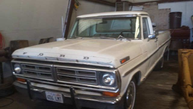1972 White Ford F-100 Pickup Truck