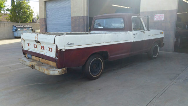 1972 BROWN &- WHITE Ford F-100 U/K