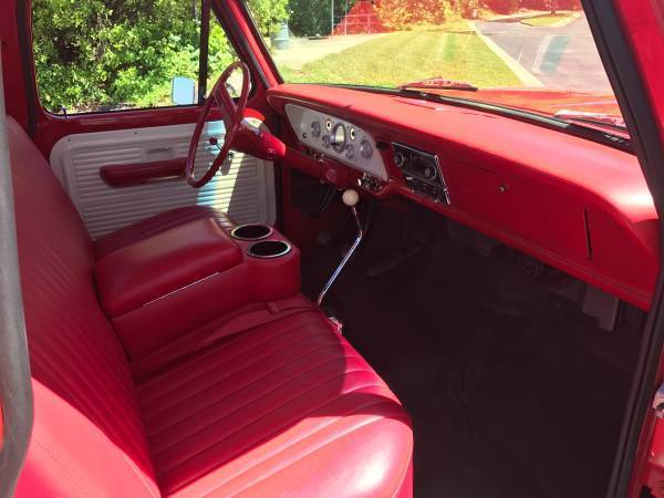 1972 Red Ford F-100 Standard Cab Pickup