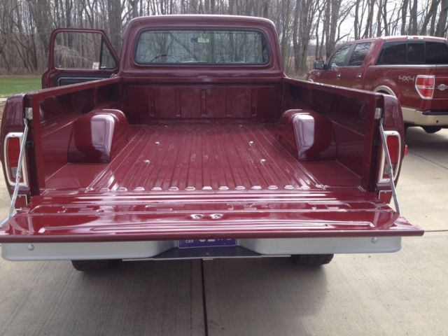 1972 Royal Maroon Ford F-250 Standard Cab Pickup