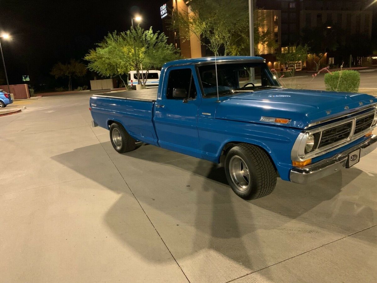1972 Blue Ford F-250 Standard Cab Pickup