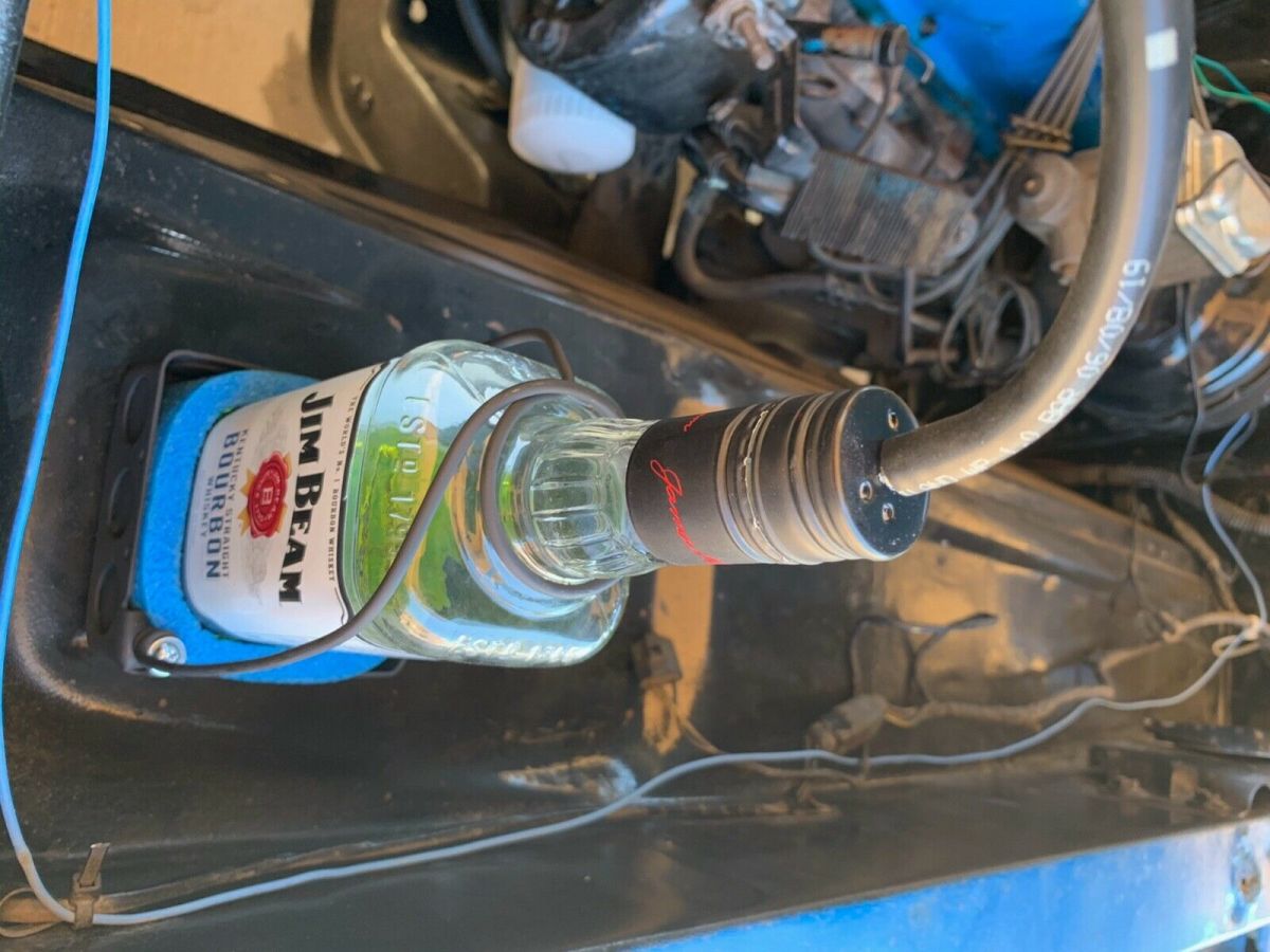 1972 Blue Ford F-250 Standard Cab Pickup