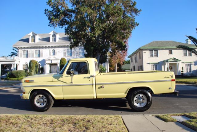 1972 Yellow Ford F-250 Standard Cab Pickup