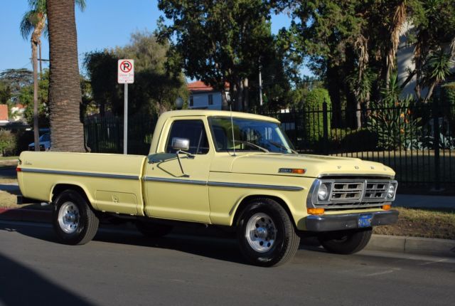 1972 Yellow Ford F-250 Standard Cab Pickup