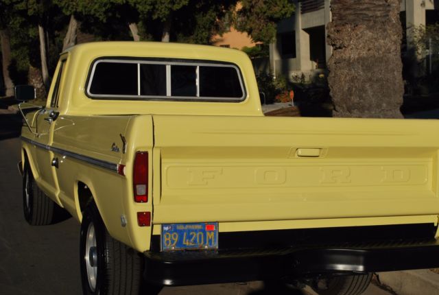 1972 Yellow Ford F-250 Standard Cab Pickup