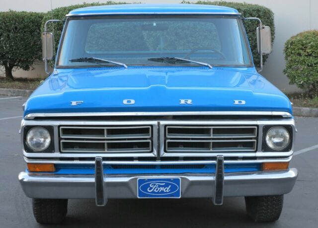 1972 Grabber Blue Ford F-250 Standard Cab Pickup