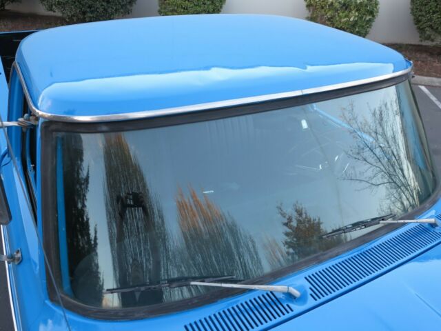 1972 Grabber Blue Ford F-250 Standard Cab Pickup