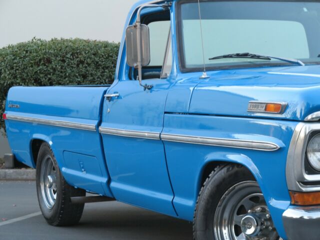 1972 Grabber Blue Ford F-250 Standard Cab Pickup