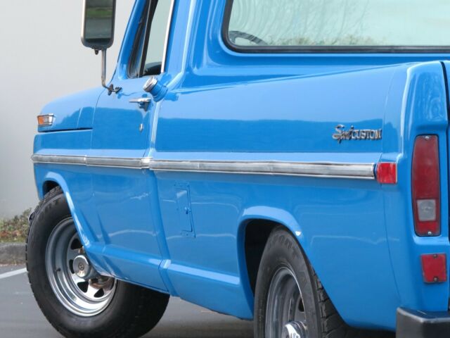 1972 Grabber Blue Ford F-250 Standard Cab Pickup