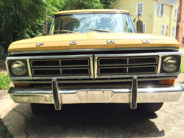 1972 Yellow Ford F-100