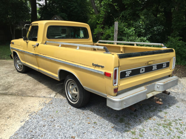 1972 Yellow Ford F-100