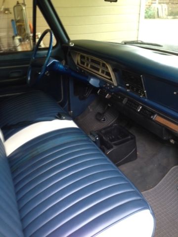 1972 Blue/White Ford F-100 SWB