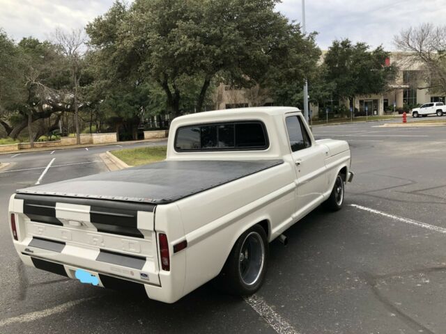 1972 White Ford F-100 Pick Up Truck