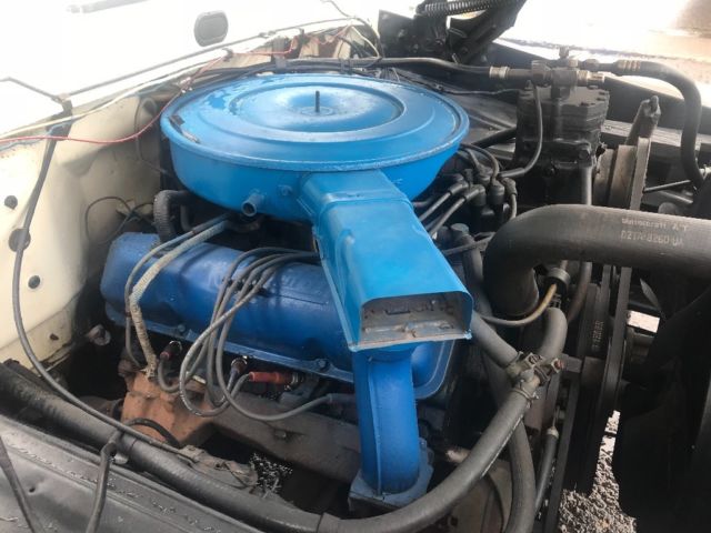 1972 Tu Tone Ford F-100 Pick up truck