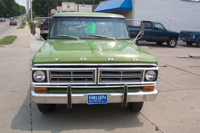19720000 Green Ford F-250 Standard Cab Pickup
