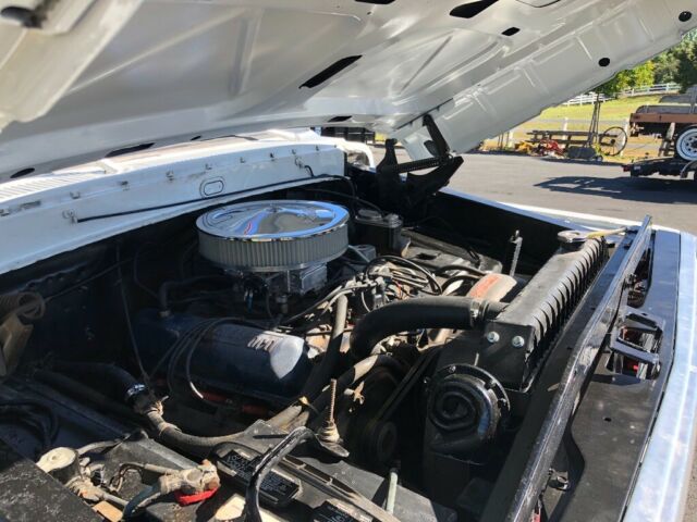 1972 Red Ford F-250 Crew Cab Pickup