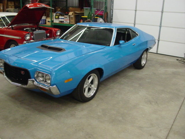 1972 Blue Ford Torino Coupe