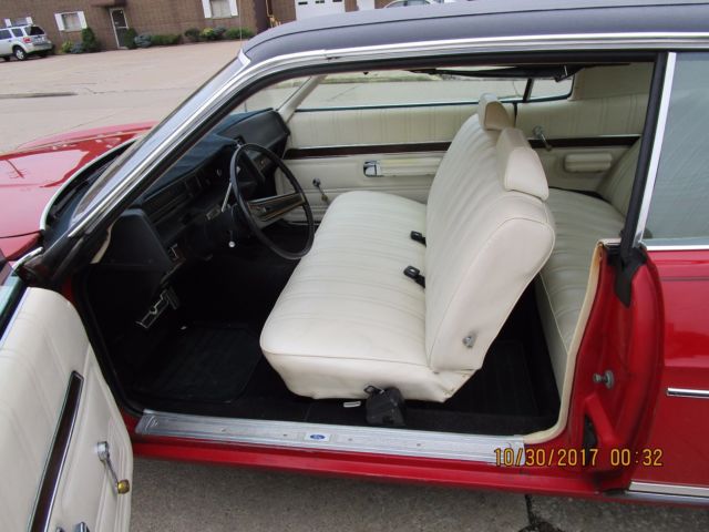1972 Red Ford LTD Coupe