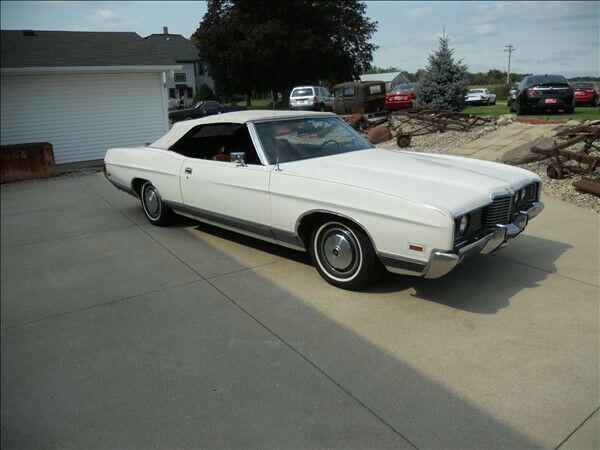 1972 Ford LTD Convertible