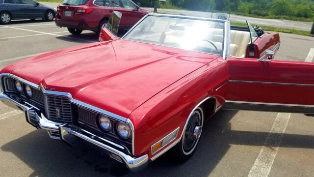 1972 Red Ford LTD Convertible