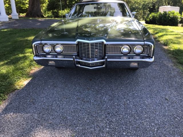 1972 Green Ford LTD Coupe