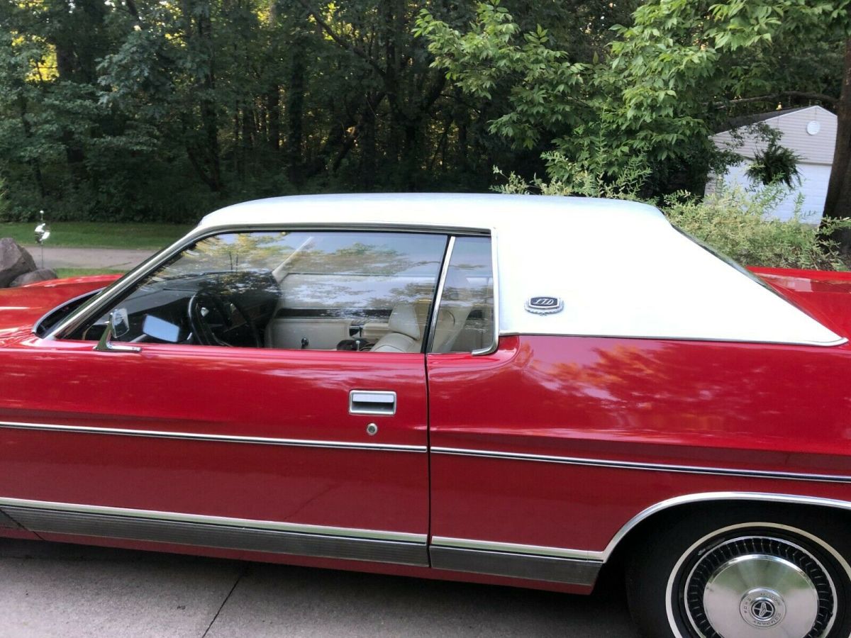 1972 Ford LTD Coupe
