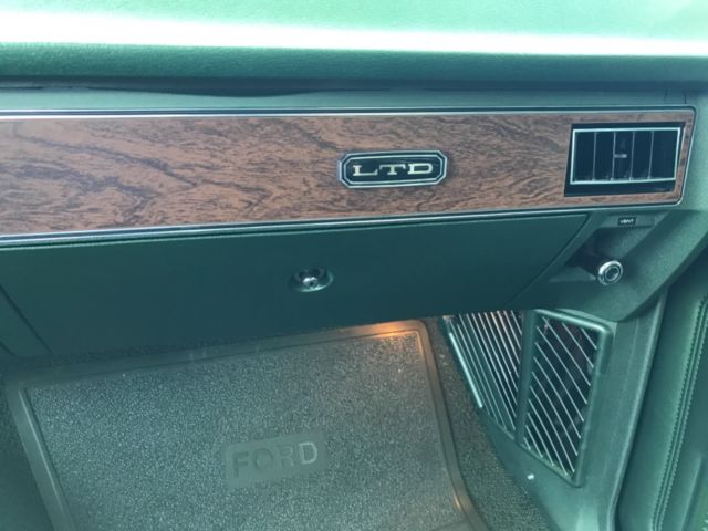 1972 Green Ford LTD Coupe