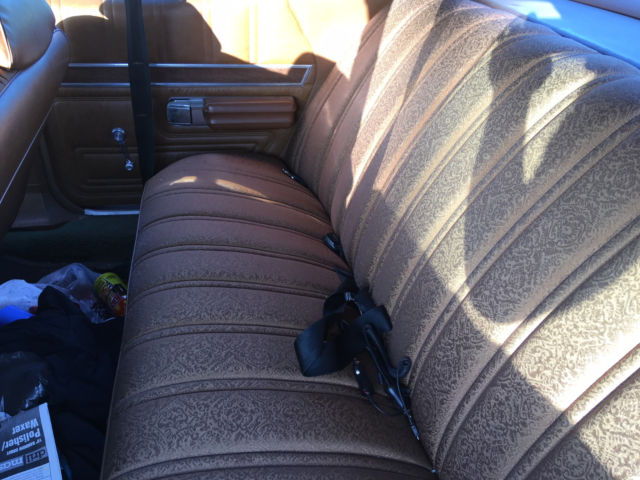 1972 Brown Ford LTD Sedan