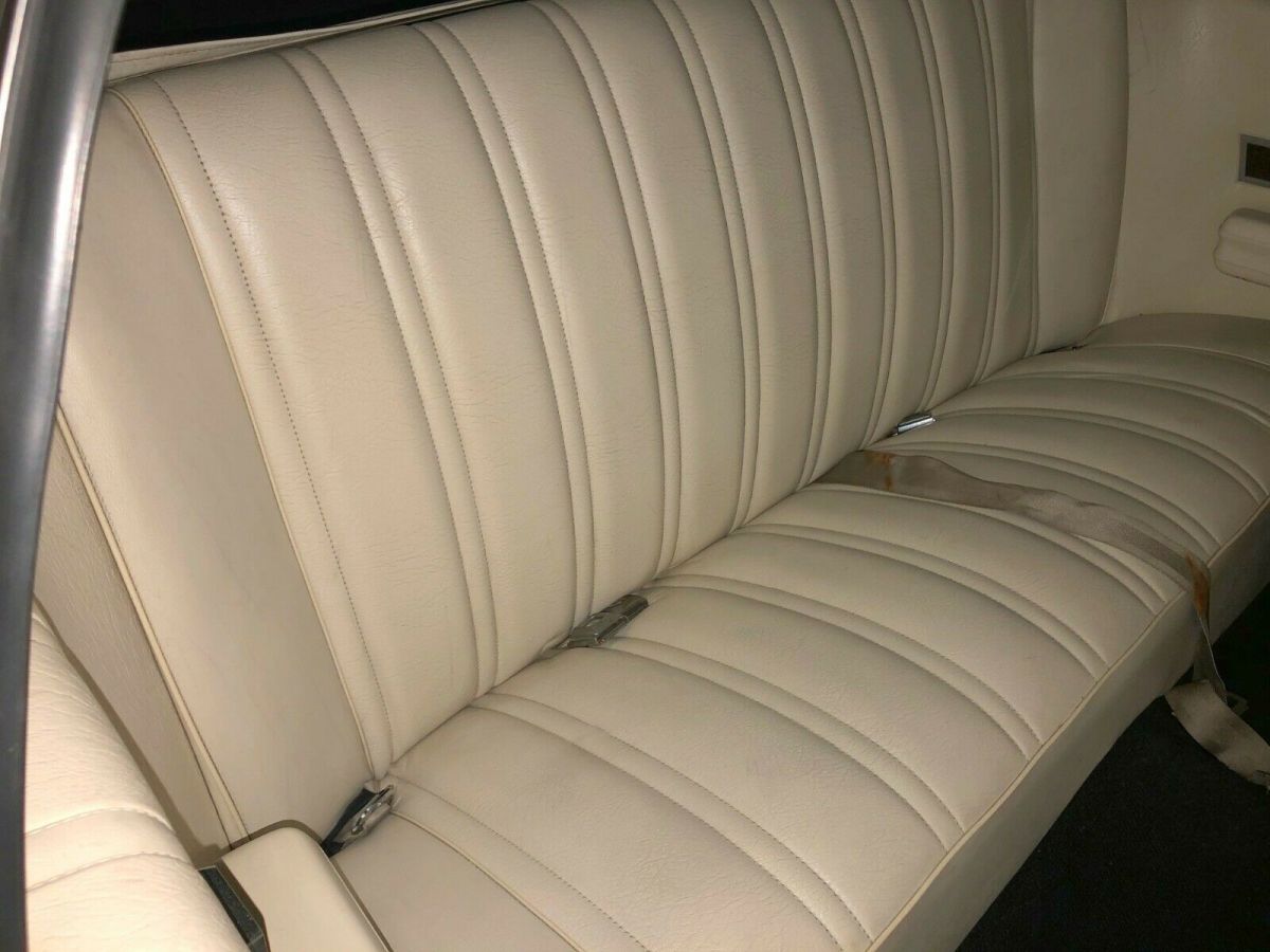 1972 Gold Ford LTD Convertible