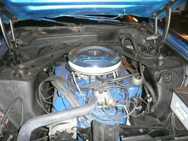 19720000 Blue Ford Mustang Sedan