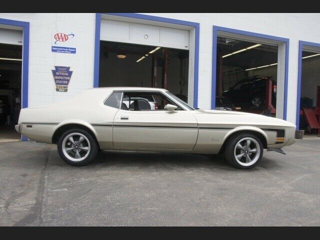 1972 Silver Ford Mustang Sedan