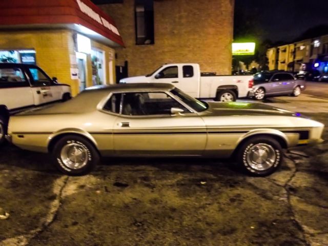 1972 Silver Ford Mustang Coupe