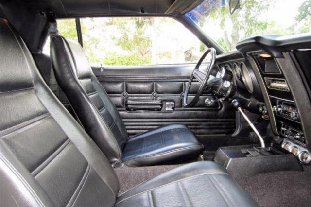 1972 Silver Ford Mustang Coupe