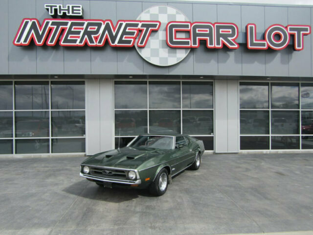 1972 Green Ford Mustang --