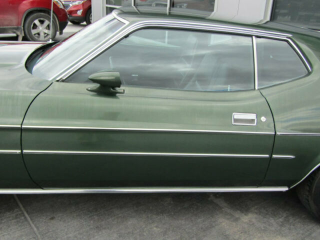 1972 Green Ford Mustang --