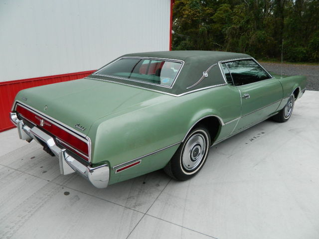 1972 Green Ford Thunderbird Coupe