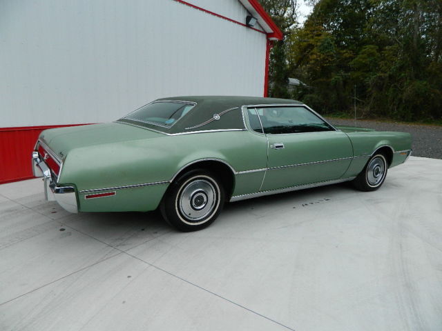 1972 Green Ford Thunderbird Coupe