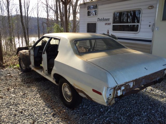 1972 White Ford Torino Sedan
