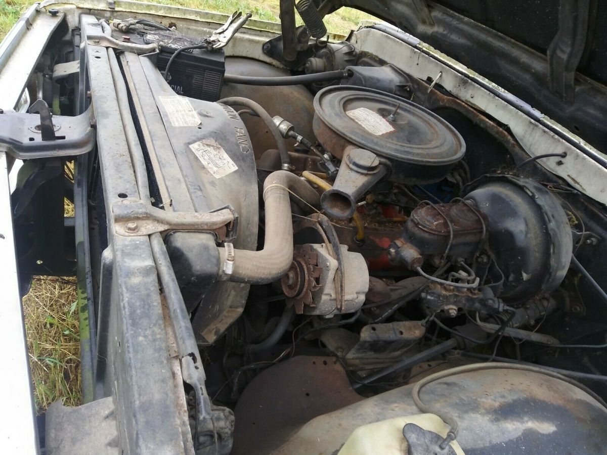 1972 GMC C2500 Standard Cab Pickup