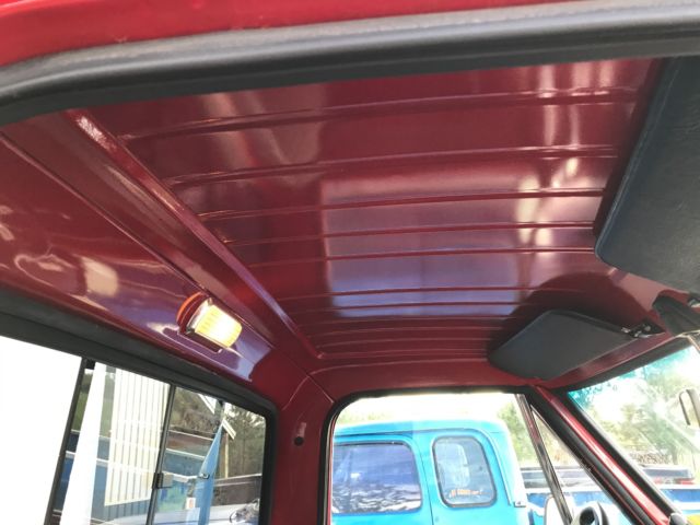 1972 Red GMC Custom 1500