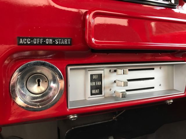 1972 Red GMC Custom 1500