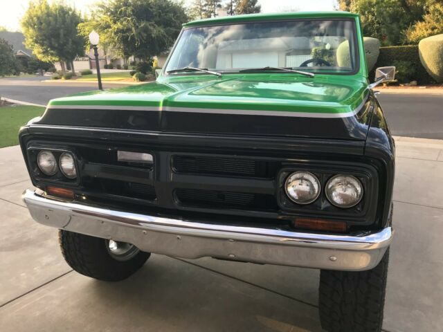 1972 Chevrolet C-10 Standard Cab Pickup