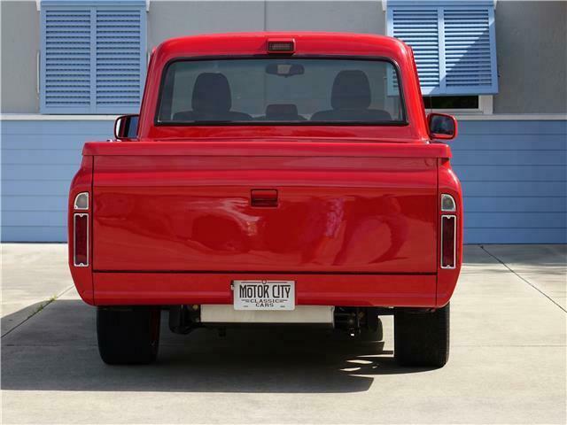 1972 Red GMC 1500 Custom Pickup